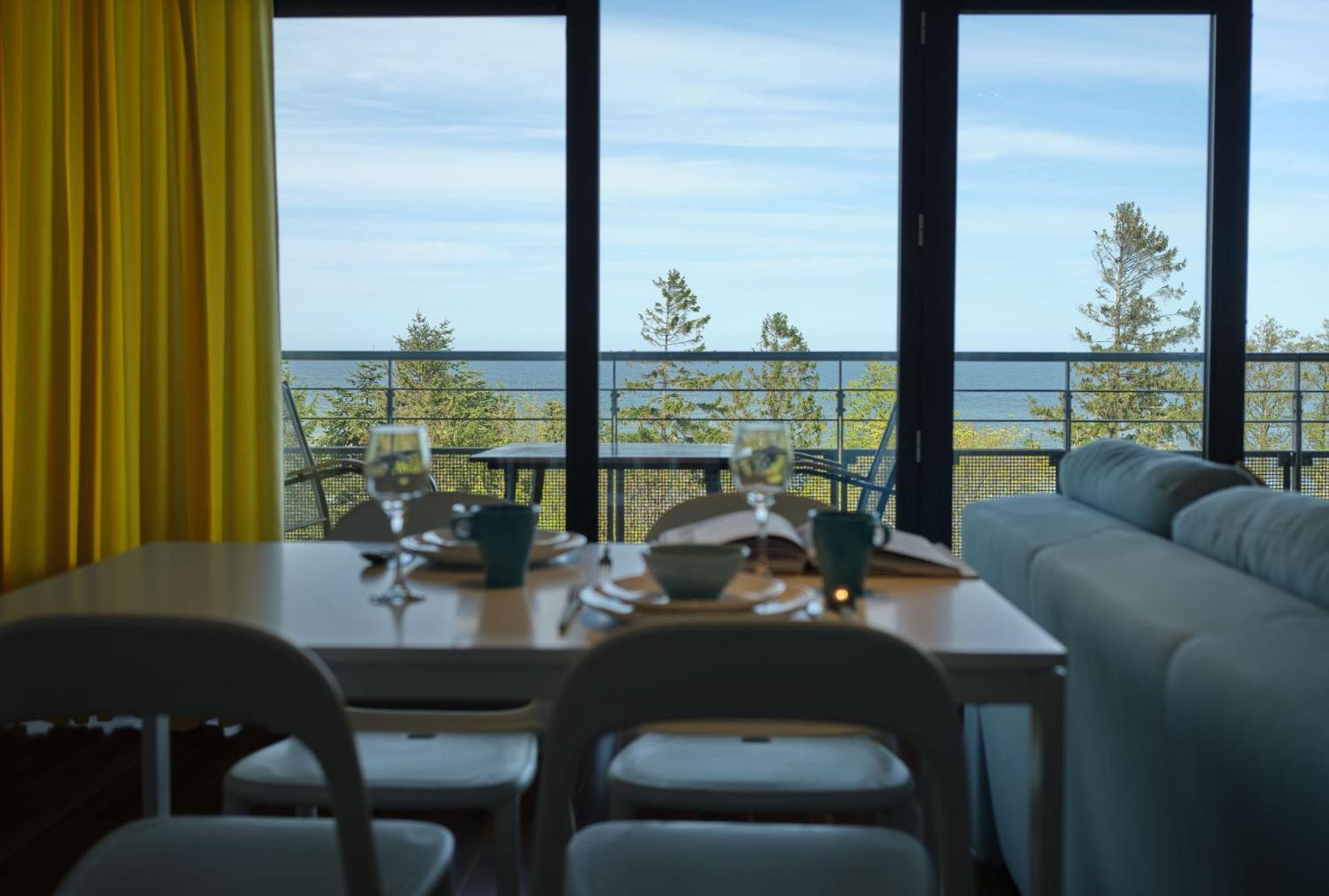 Apartment Najpiekniejszy Bezposredni Widok Na Baltyk - Twoj Sarbinowo